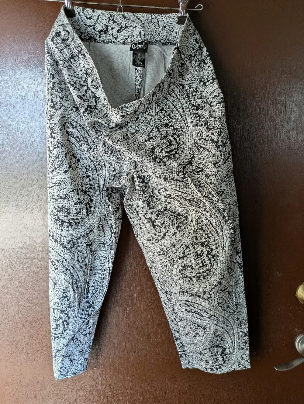 Rafaella Petites Women’s Paisley Print Cropped Pants - Black & White Size 8P